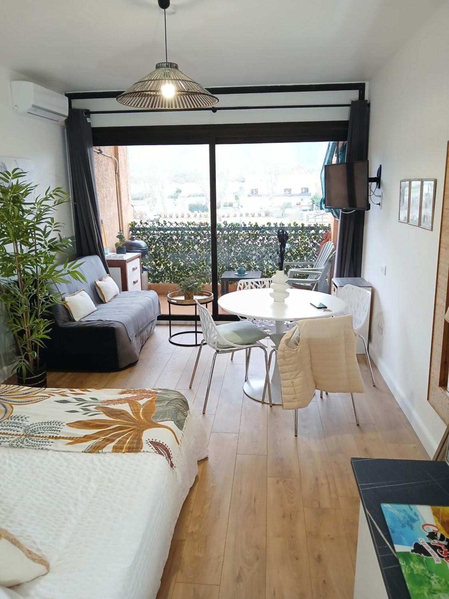 Studio Bord De Mer - Plage - Piscine - Wifi Santa-Lucia-di-Moriani Εξωτερικό φωτογραφία